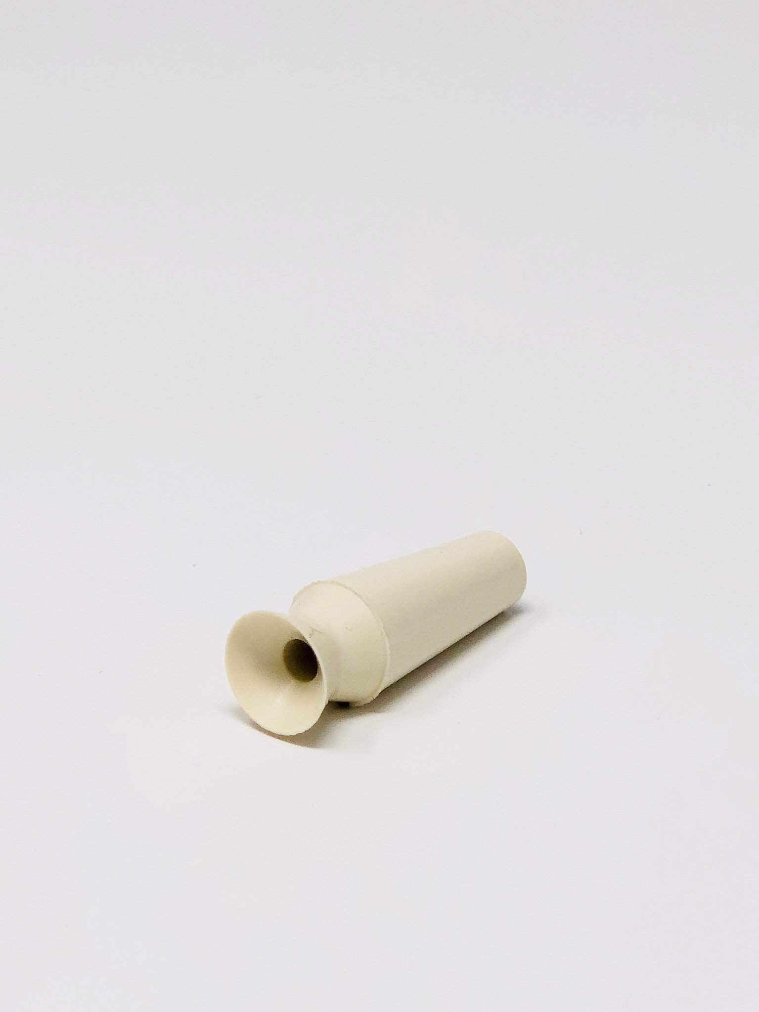 DMV Vented Scleral Lens Inserter